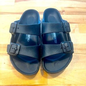 Black Kids Birkenstocks Size 33